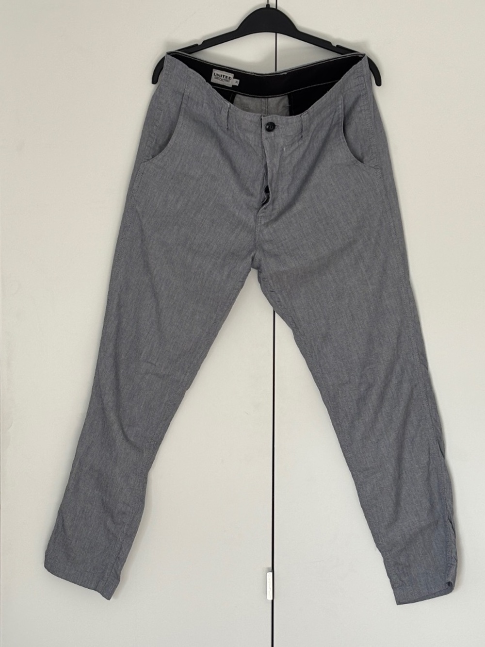 Light grey Slim Pants, Men’s 31, United Stock Dry Goods